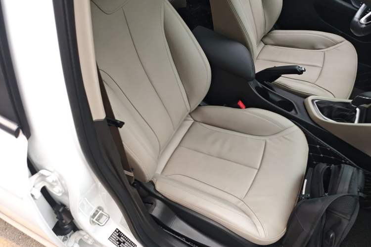 Used Buick GT 2019 15T Dual-Clutch Connected Elite Model China VI