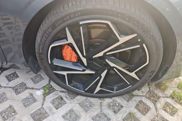 Used Lynk & Co Z10 2025 95 kWh 702 km All-Wheel Drive Intelligent Driving Ultra