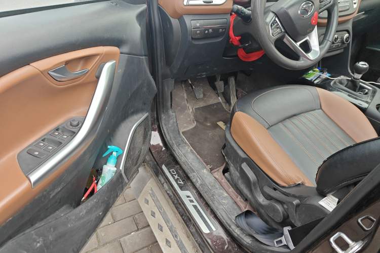 Used Soueast DX7 2017 1.5T Manual Triumph Edition
