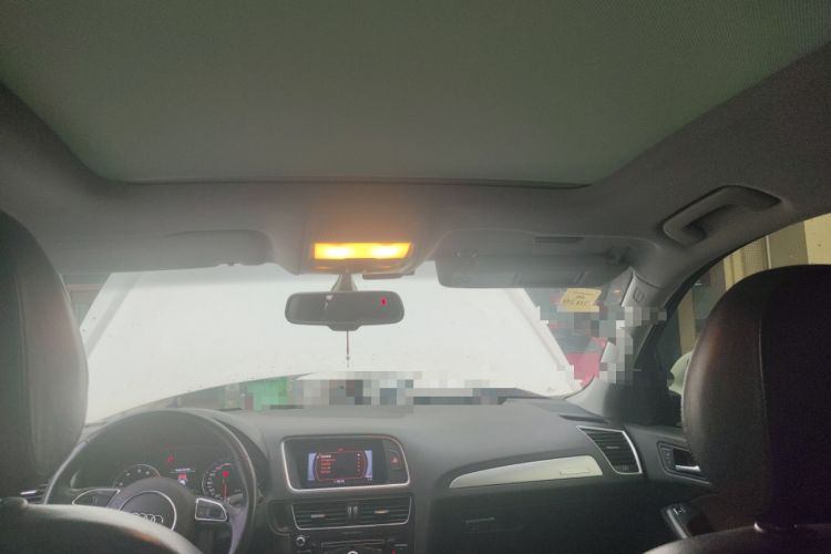 Used Audi Q5 2018 Collector's Edition 40 TFSI Technology Model
