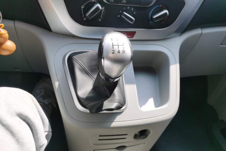 Used JAC Refine M3 2023 PLUS 1.5T 5/7-seat Classic Edition