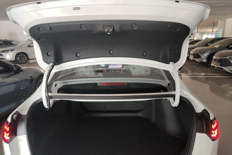 Used Geely Galaxy Stellar 6 2026 Model 60km Exploration Edition
