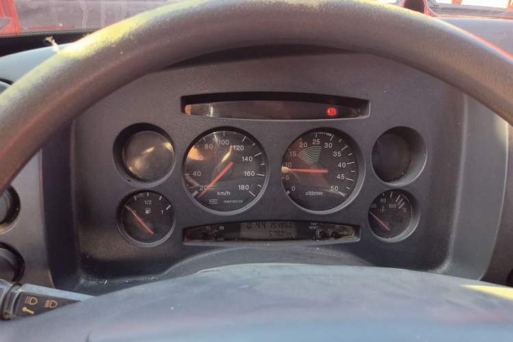 Used Iveco Turin 2009 2.5T-A32 Base Version
