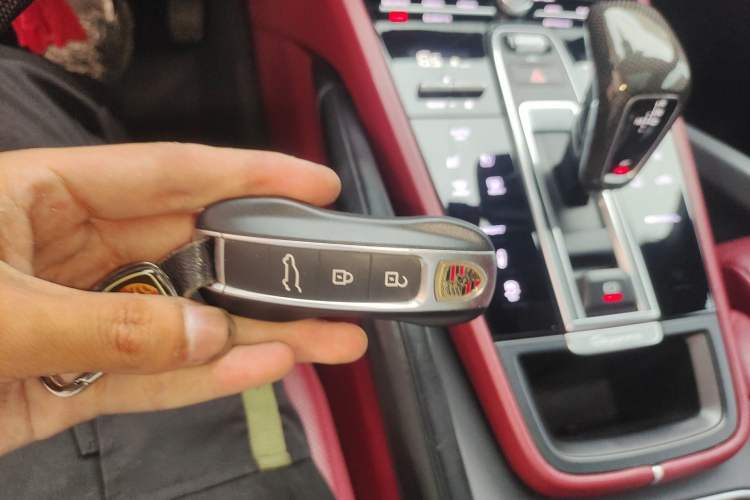 Used Porsche Cayenne 2019 Cayenne 3.0T Vehicle Key