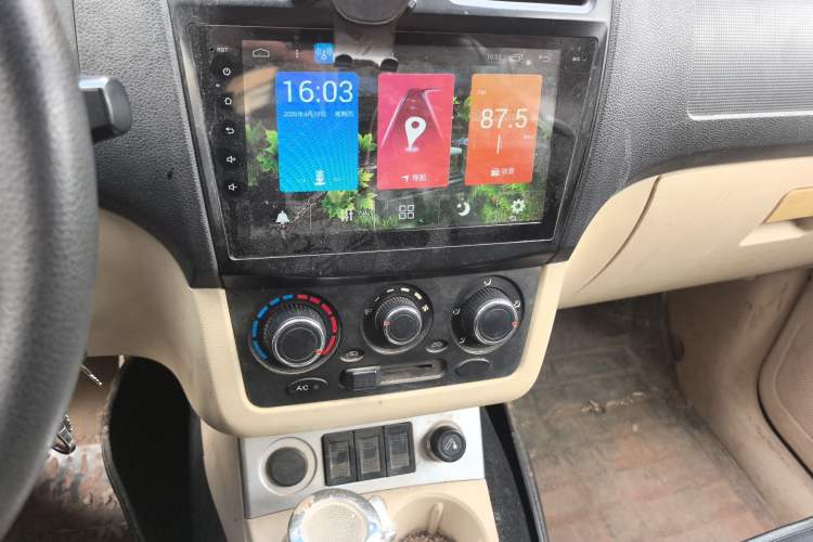 Used Dongfeng Fengon 330 2016 1.5L Manual Enjoyment Model DK15