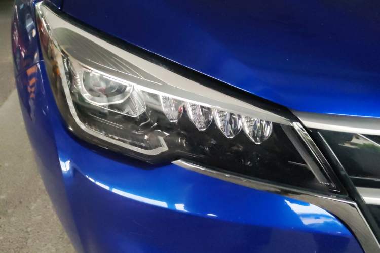 Used Changan CS85 COUPE 2019 2.0T Automatic Smart Version China VI Standard
