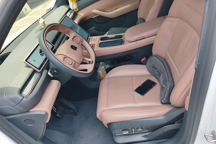 Used Nio EC6 2023 75 kWh