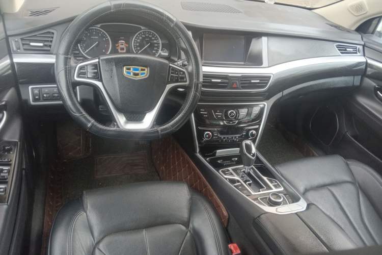 Used Geely Auto Emgrand GT 2015 2.4L Luxury Model Center Console