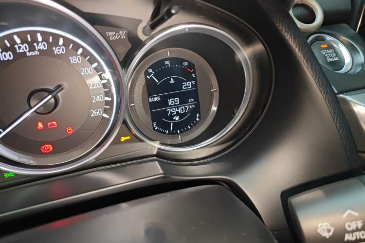 Used Mazda Atenza 2018 2.5L Skyactiv Sport Version China V Standard Odometer Close Up