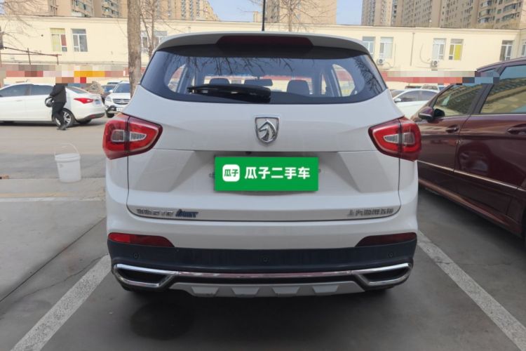 Used Baojun 510 2017 1.5L Automatic Fashion Model