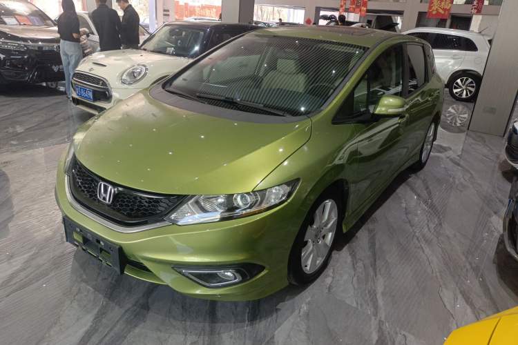 Used Honda Jade 2014 1.8L Automatic Comfort Elite Version 5 Seats