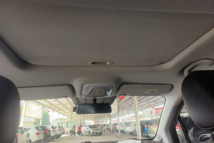 Used GAC Trumpchi GS4 2017 235T Manual Two-Wheel Drive Luxury Edition
