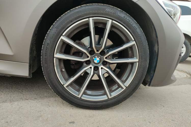 Used BMW 3 Series 2021 Restyled 325Li M Sport Package