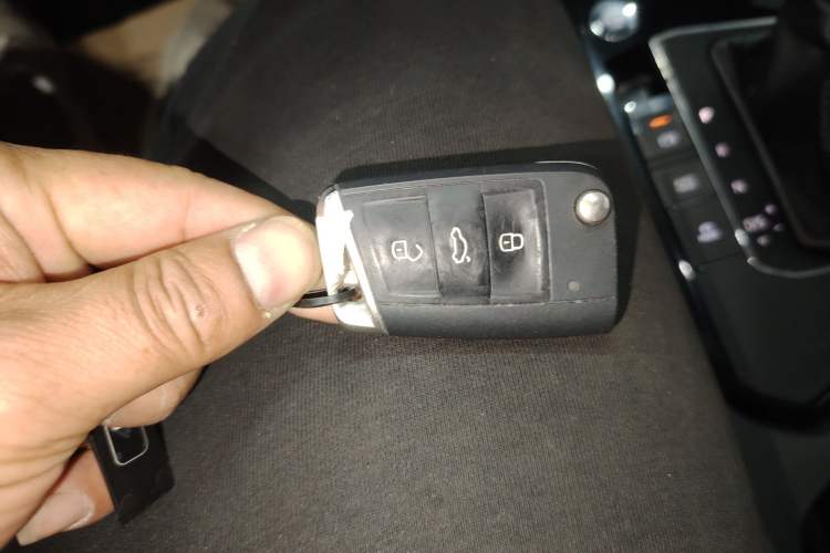 Used Volkswagen Tharu 2022 330TSI Four-Wheel Drive Luxury Edition
