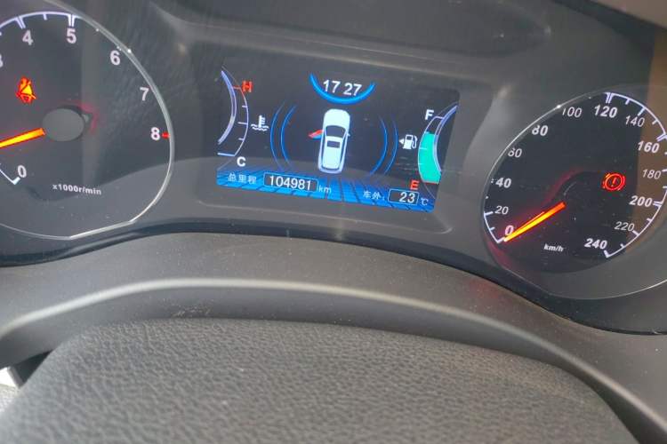 Used BYD Song 2016 1.5TI Manual Luxury Model
