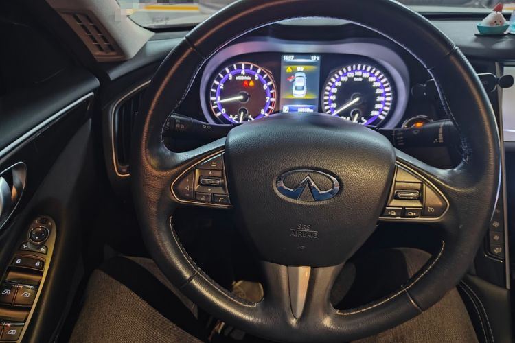 Used Infiniti Q50 2014 2.0T Comfort Edition