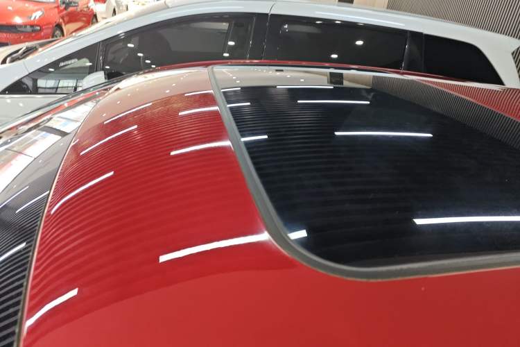 Used Toyota C-HR 2018 2.0L Leading with Sunroof China VI Standard
