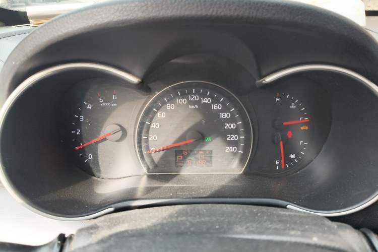 Used Kia Sorento 2013 2.2T 7-seat Diesel Comfort Edition
