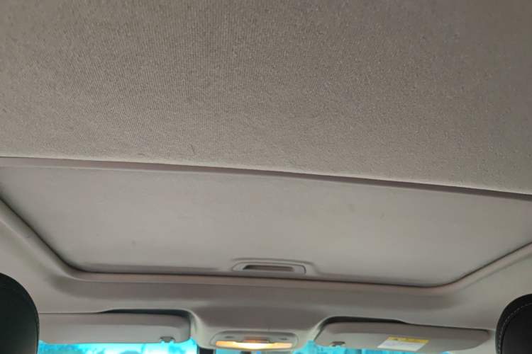 Used Chevrolet Cavalier 2018 320 Automatic Xinyue Edition Headliner