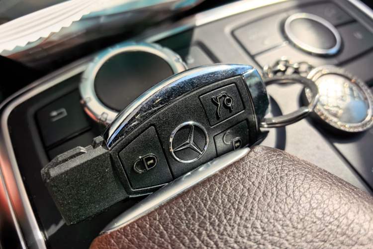 Used Mercedes-Benz GL-Class 2015 GL 500 4MATIC