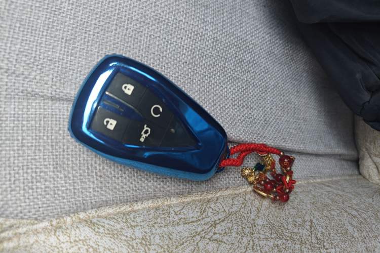 Used CHANGAN OSHAN X5 PLUS 2023 Revised 1.5T DCT Pioneer Edition
