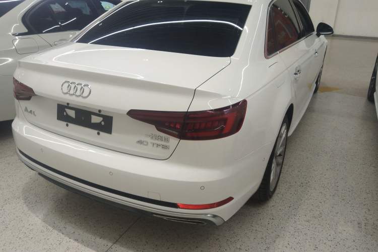 Used Audi A4L 2019 40 TFSI Fashion Version China V Rear Right 45 Deg