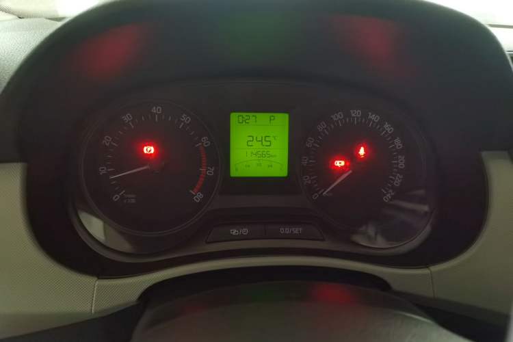 Used Skoda Fabia 2016 1.4L Automatic Car Enjoy Edition