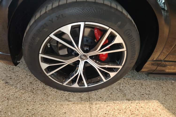 Used Audi Q8 2022 55 TFSI Luxury Dynamic Edition