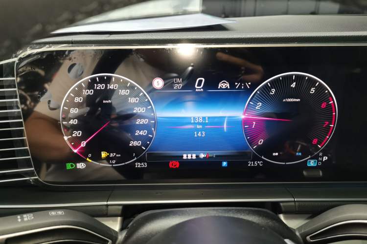 Used Mercedes-Benz GLE Coupe 2024 GLE 350 4MATIC Coupe SUV Fashion Model