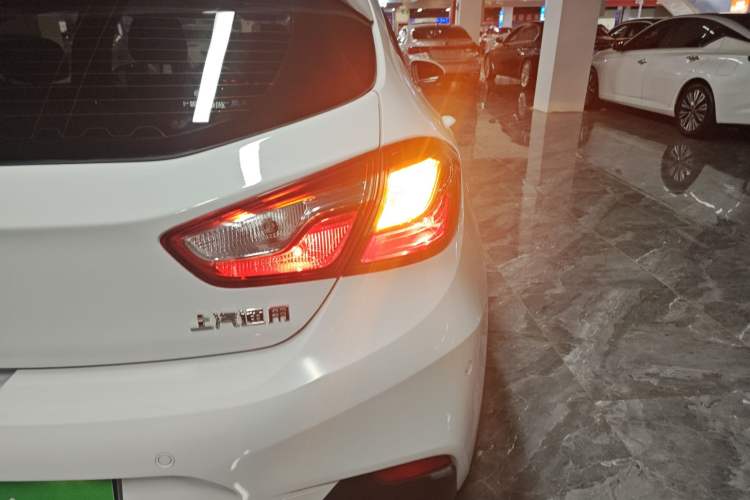 Used Chevrolet Cruze 2018 Hatchback 320 Automatic Xuanfeng Edition