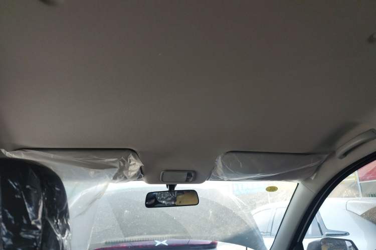 Used Wuling Hongguang New Energy 2025 Extended-Range Hybrid 50 km Utility Version Headliner