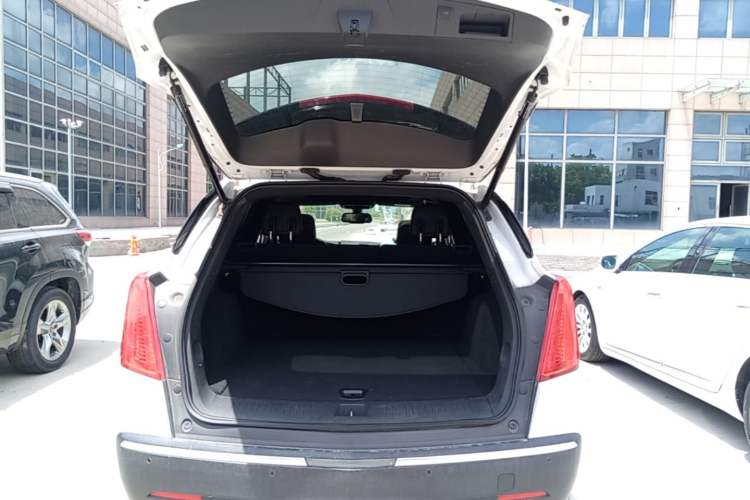Used Cadillac XT5 2018 28E Four-Wheel Drive Tech Version
