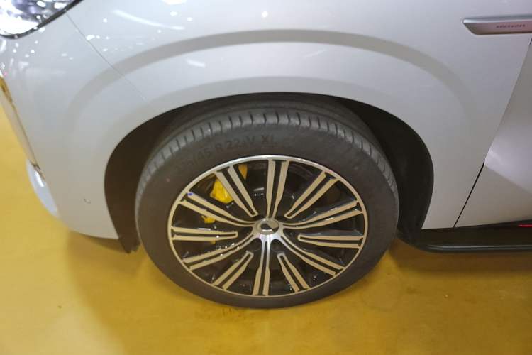 Used Denza N9 2025 Flagship Model