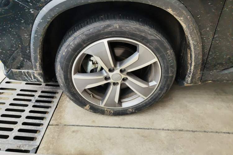 Used Geely Auto Haoyue L 2023 2.0T DCT Luxury Version