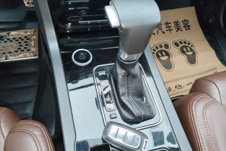 Used Yema T70 2016 Upgraded Model 1.8T CVT Flagship Edition