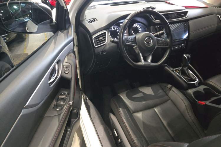 Used Nissan Qashqai 2022 2.0L CVT XV Premier Luxury Edition
