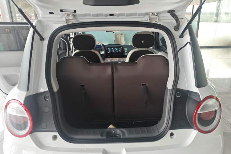 Used CHANGAN NEVO Lumin 2025 205 km Xiangqin Version Trunk