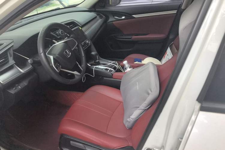 Used Honda Civic 2016 220TURBO CVT Luxury Edition