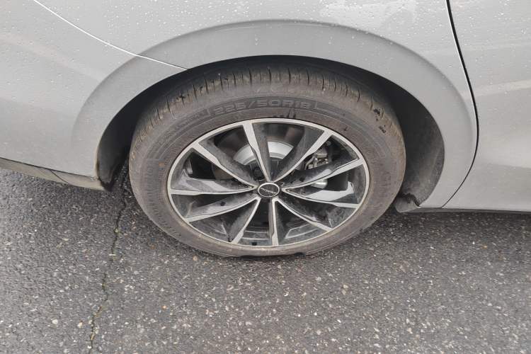 Used Roewe D7 2025 DMH 125km World Champion Edition
