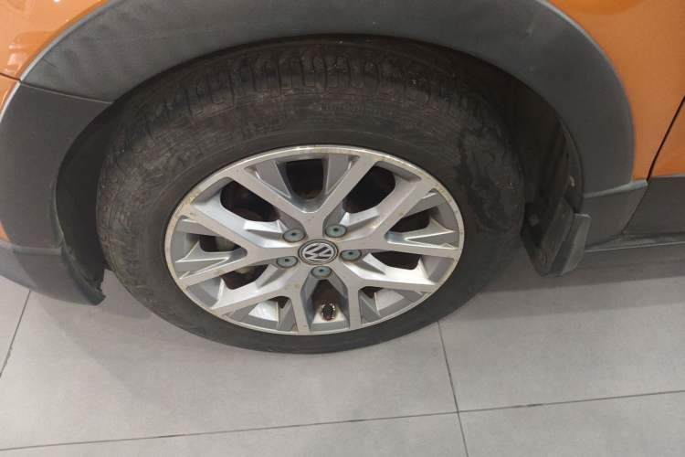 Used Volkswagen Polo 2014 1.6L Cross Polo Automatic
