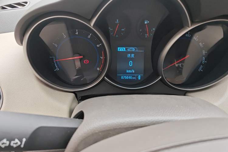 Used Chevrolet Cruze 2015 1.5L Classic SE MT