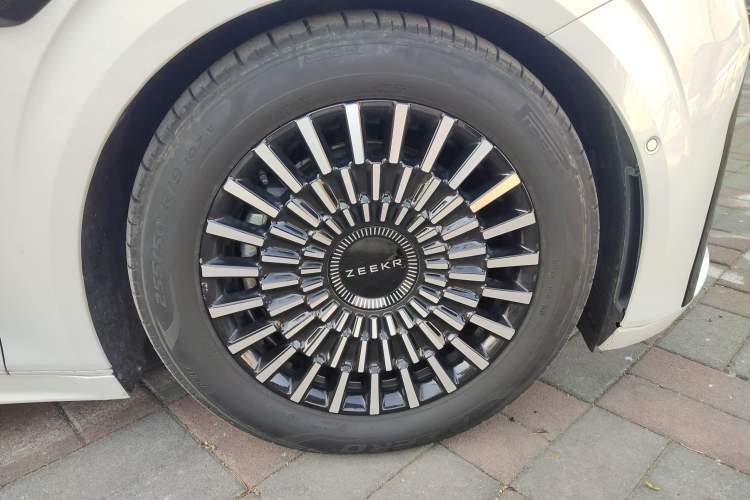 Used Zeekr 009 2022 ME Edition
