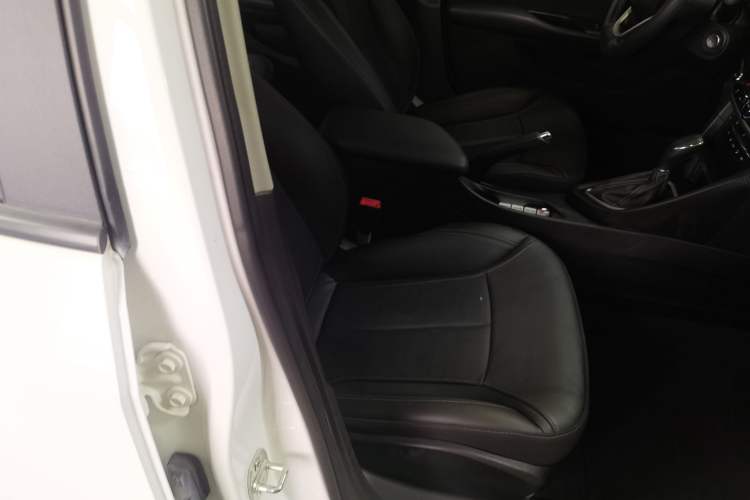 Used Buick GT 2019 18T Automatic Connected Elite Model China V Standard Right Front Seat