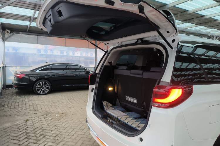 Used GAC Trumpchi M8 2023 Lingxiu Series 390T Luxury Edition
