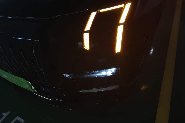 Used Zeekr 009 2022 WE Edition