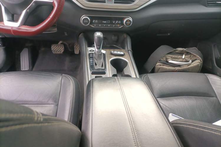 Used Nissan Teana 2021 2.0L XL Comfort Edition Gear Lever