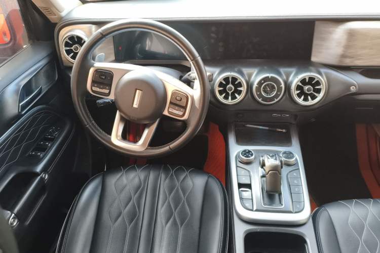 Used Tank 300 2021 Off-Road Edition 2.0T Challenger
