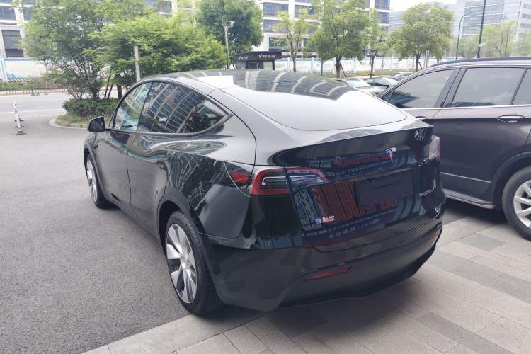 Used Tesla Model Y 2022 Rear-Wheel-Drive Version

