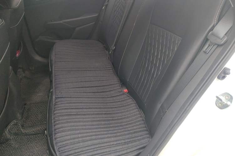 Used Hyundai Verna (new generation) 2020 1.4L Manual GLS Cool Edition Left Rear Seat