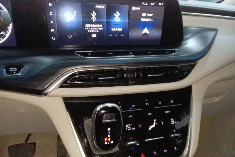 Used Buick GL8 2022 ES Landtrek 653T Comfort Edition
